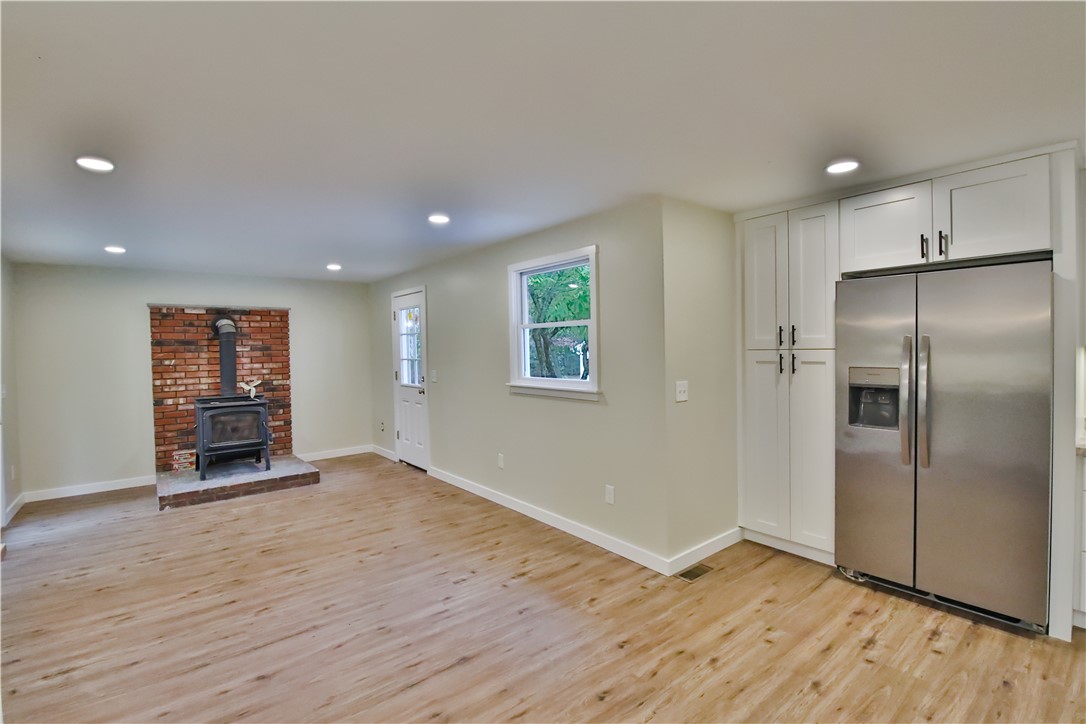 519 Switch Road Richmond, RI 02894 - Photo 15 of 35