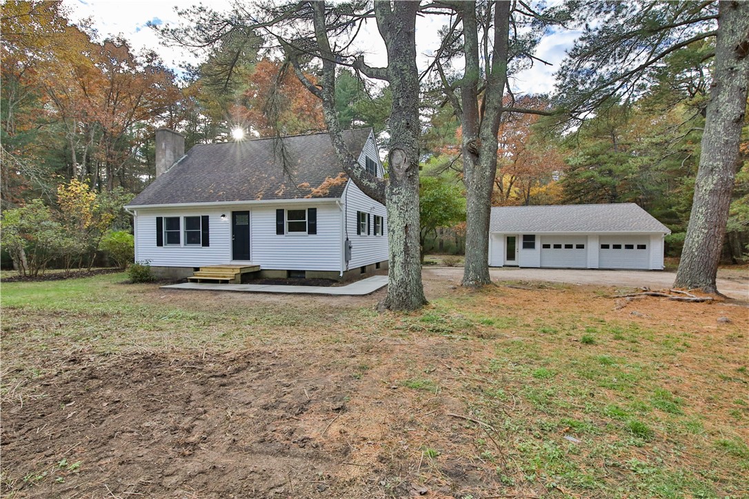 519 Switch Road Richmond, RI 02894 - Photo 5 of 35