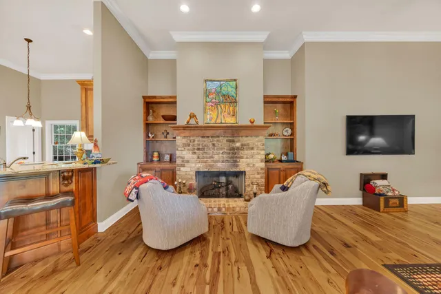 $985,000 | 717 Rushing Water Trail, Rising Fawn, GA 30738