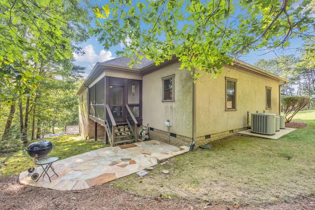 $985,000 | 717 Rushing Water Trail, Rising Fawn, GA 30738