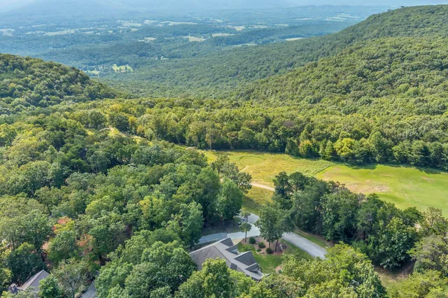 $985,000 | 717 Rushing Water Trail, Rising Fawn, GA 30738