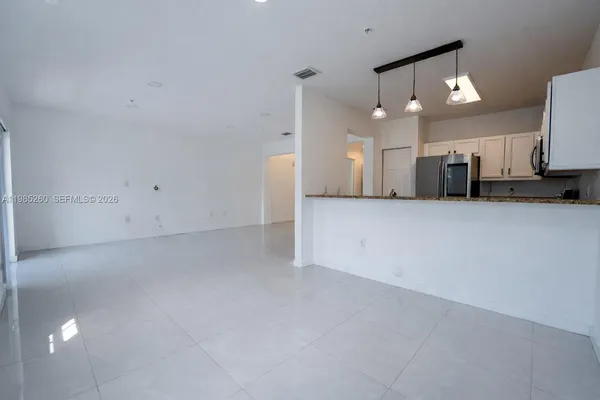 $3,000 | 8800 Northwest 97th Avenue, Unit 207, Doral, FL 33178