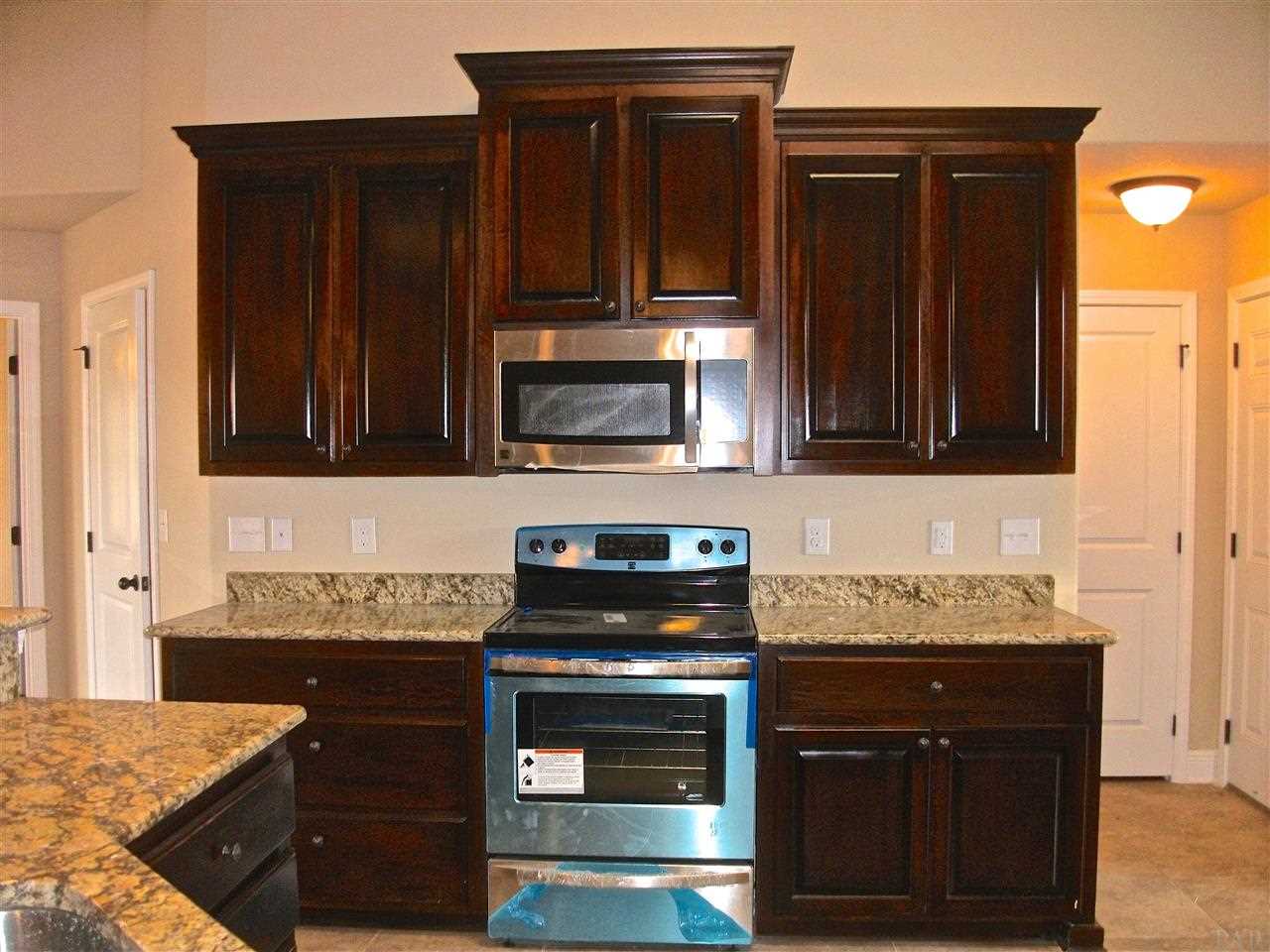 505 Vale Loop Crestview, FL 32536 - Photo 11 of 30