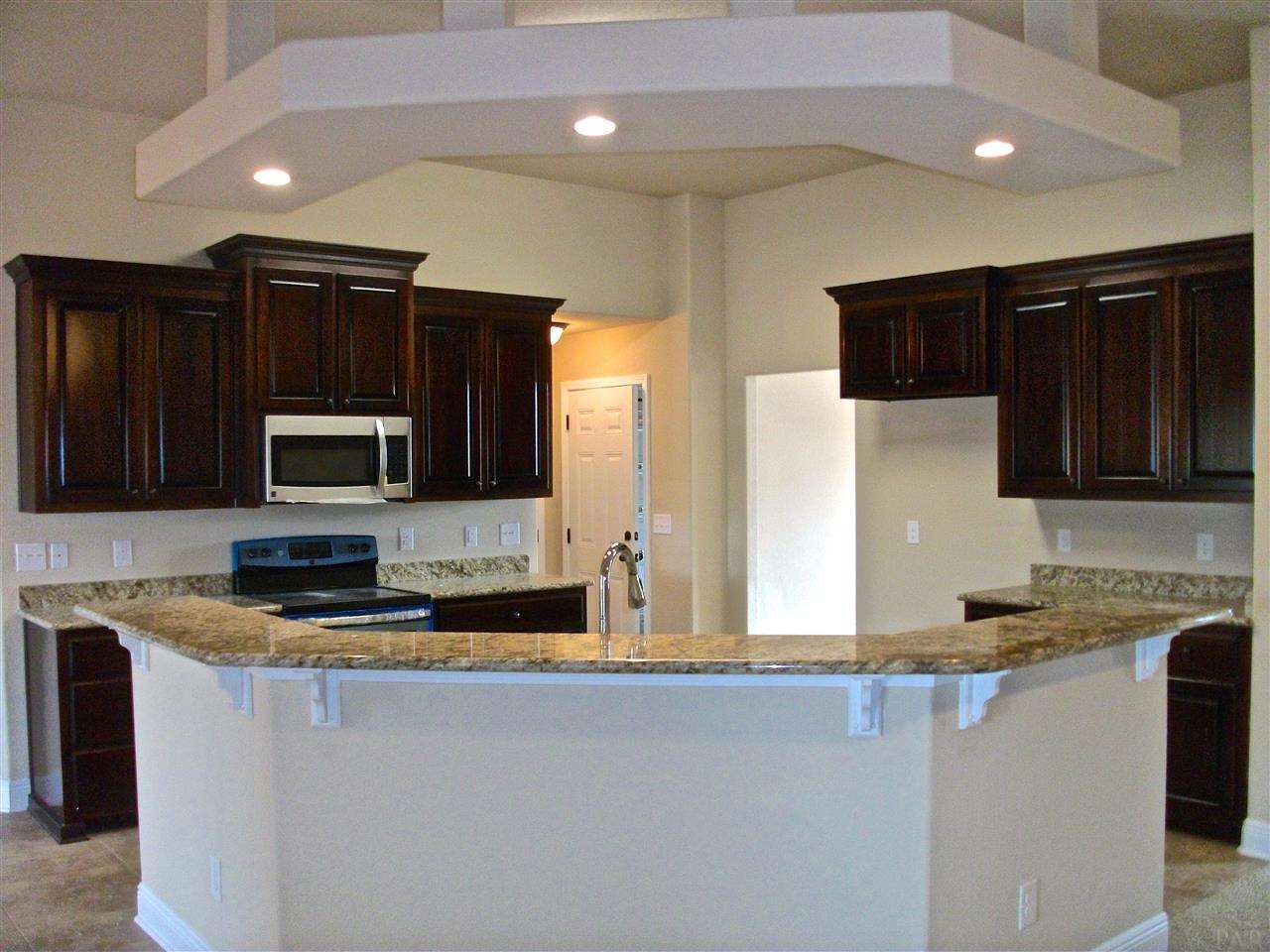 505 Vale Loop Crestview, FL 32536 - Photo 7 of 30