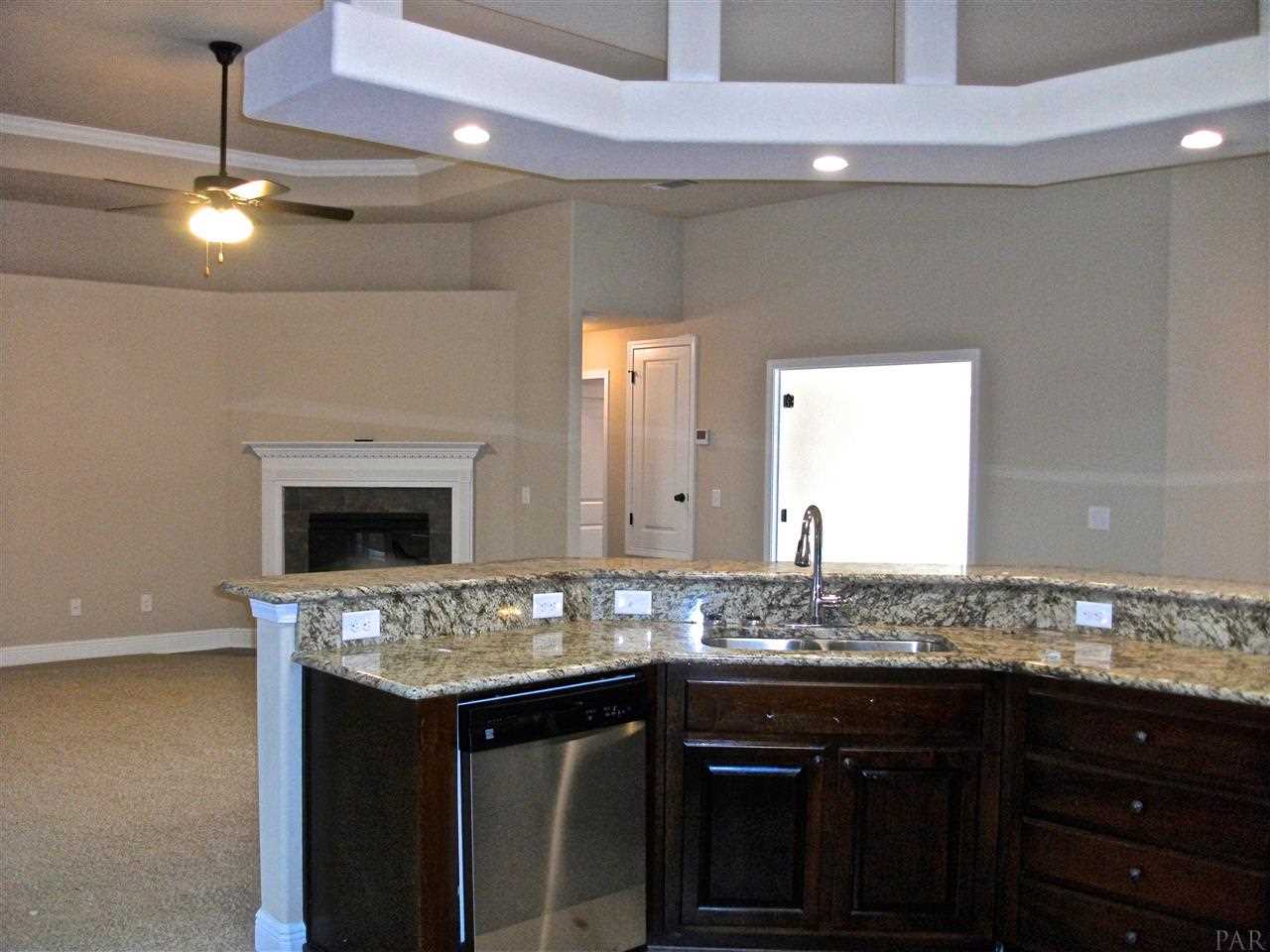 505 Vale Loop Crestview, FL 32536 - Photo 8 of 30