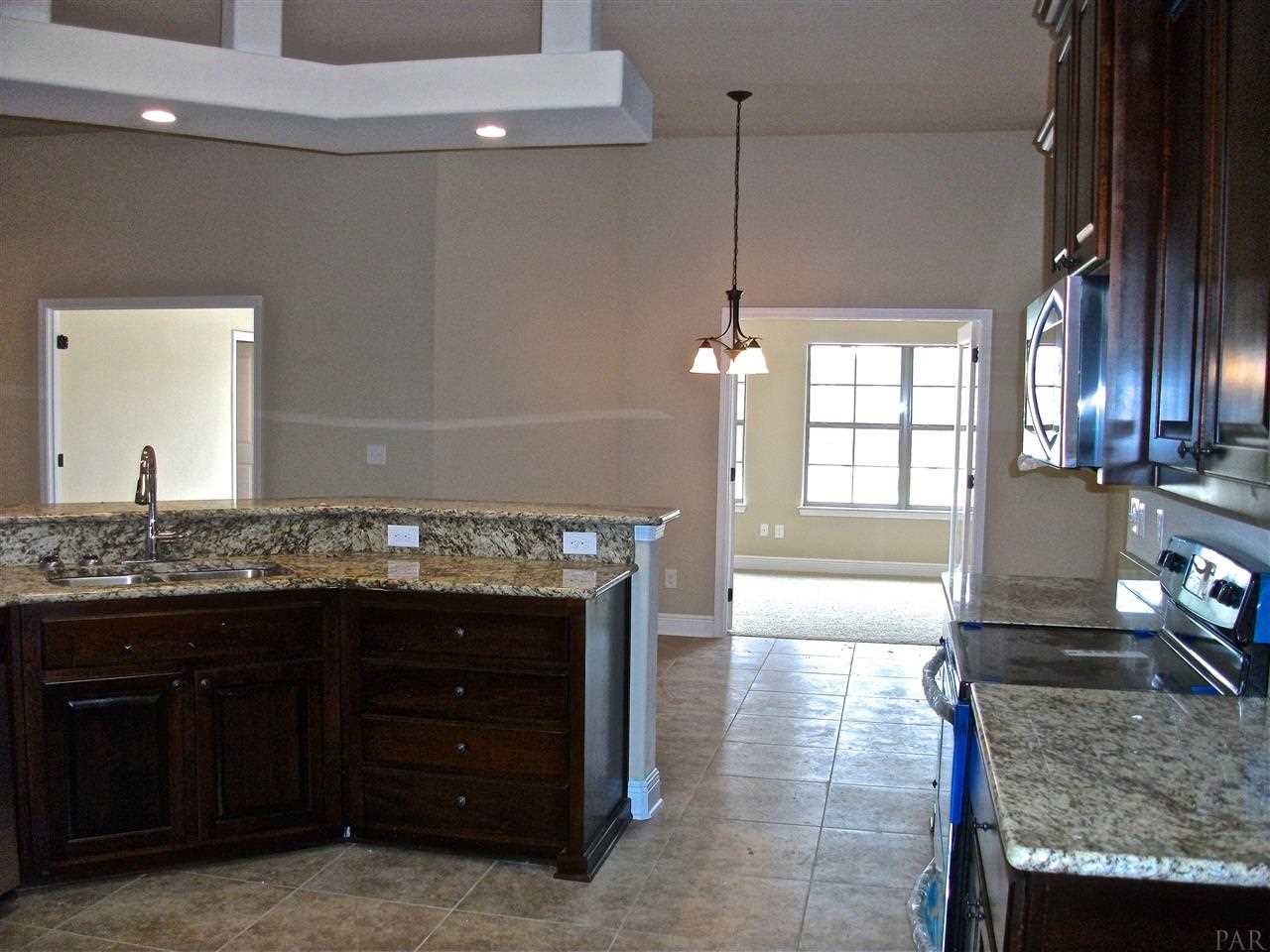 505 Vale Loop Crestview, FL 32536 - Photo 9 of 30