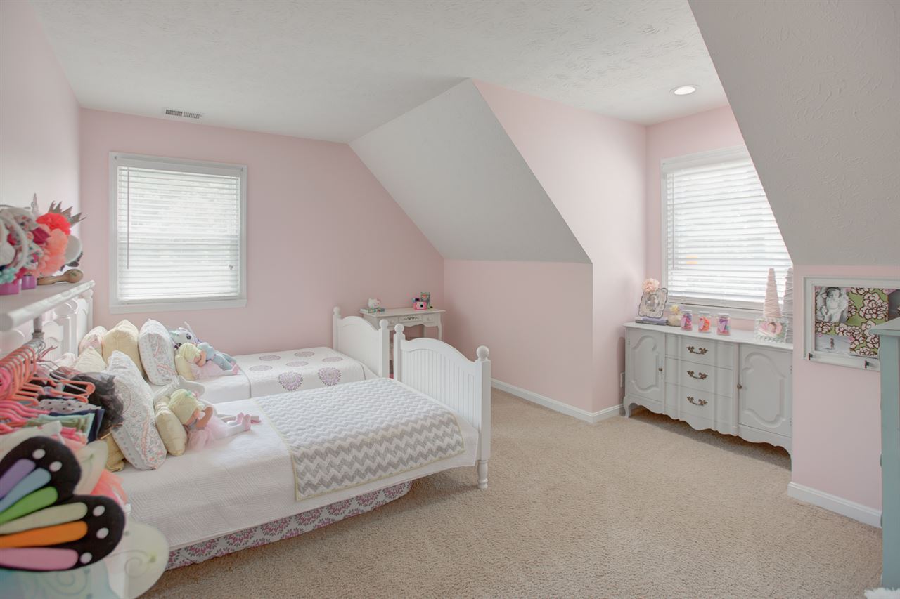 8400 Sharon Road Newburgh, IN 47630 - Photo 20 of 36 Gallery Image 20
