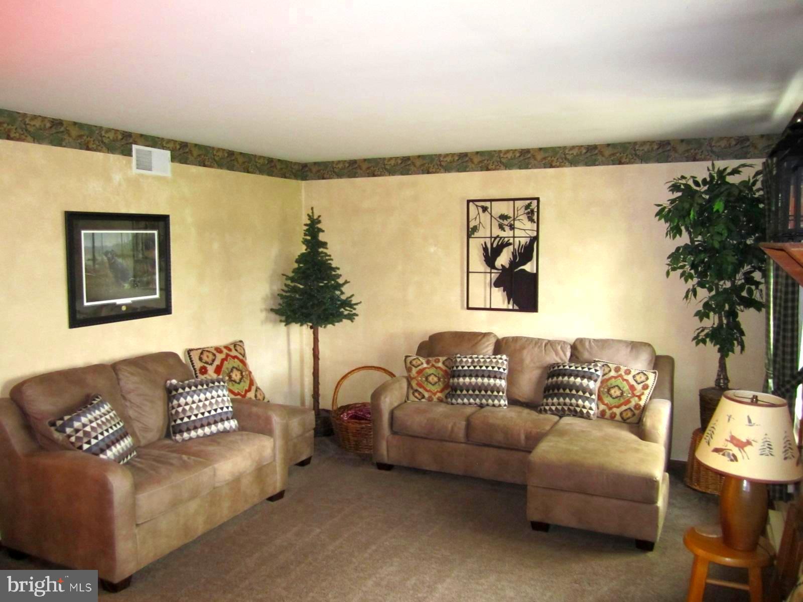 2905 Newport Road Manheim, PA 17545 - Photo 5 of 29