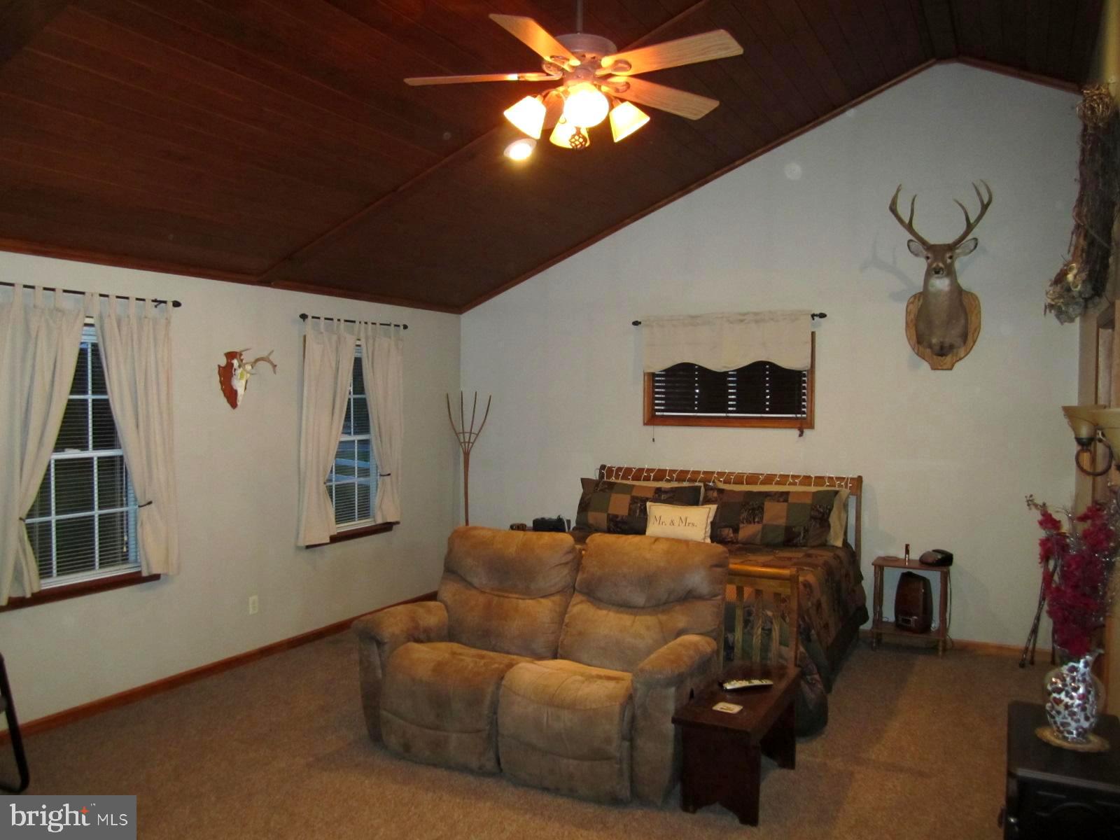 2905 Newport Road Manheim, PA 17545 - Photo 9 of 29