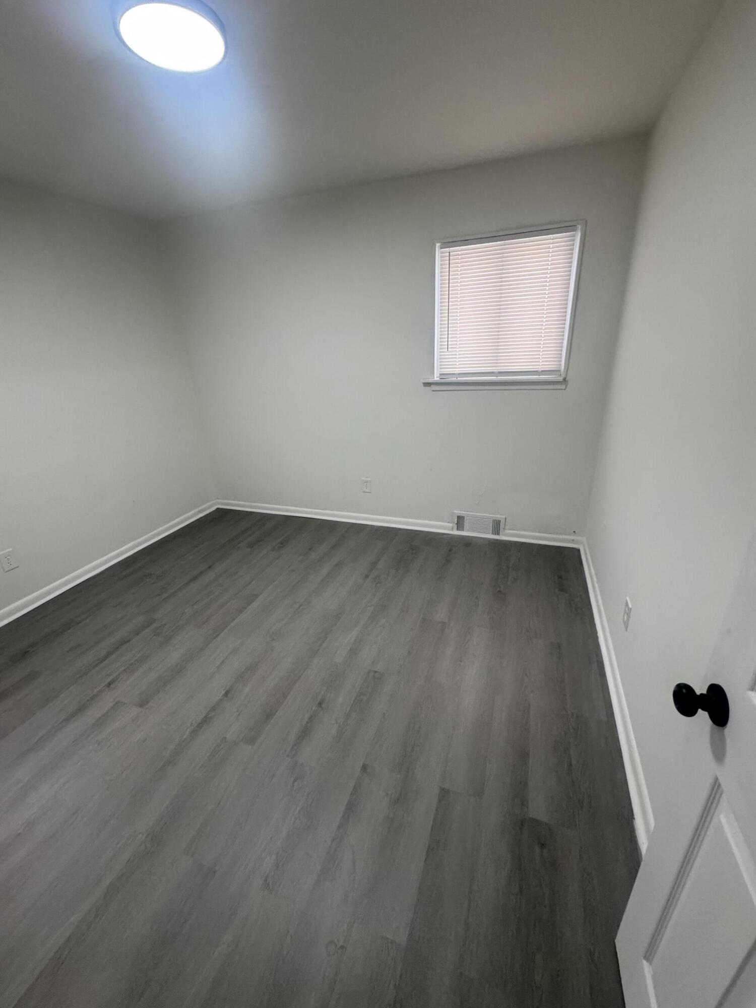 9222 Forrer Street Detroit, MI 48228 - Photo 8 of 9 IMG_0870