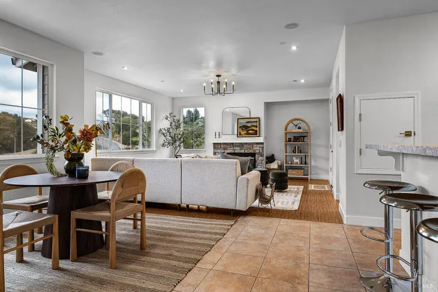 $1,159,000 | 3428 Lake Park Court, Santa Rosa, CA 95403