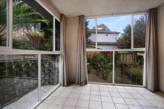 $1,159,000 | 3428 Lake Park Court, Santa Rosa, CA 95403