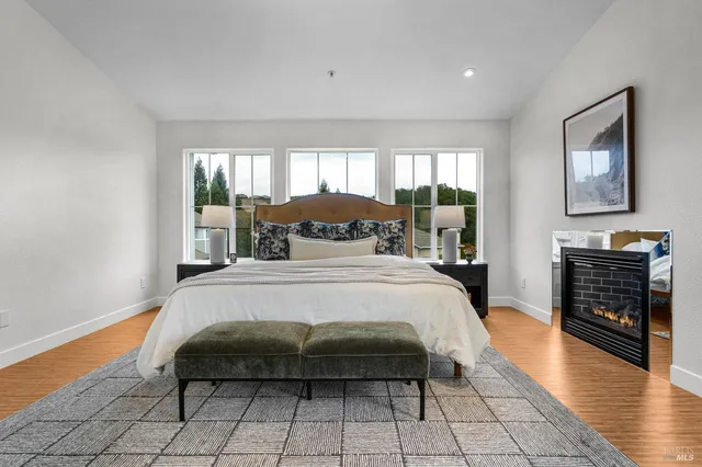 $1,159,000 | 3428 Lake Park Court, Santa Rosa, CA 95403