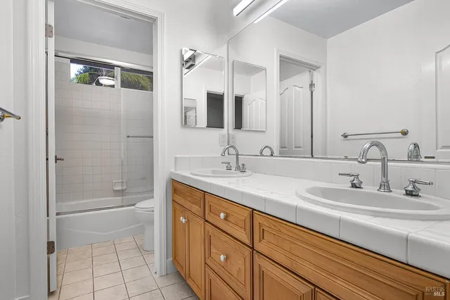 $1,159,000 | 3428 Lake Park Court, Santa Rosa, CA 95403