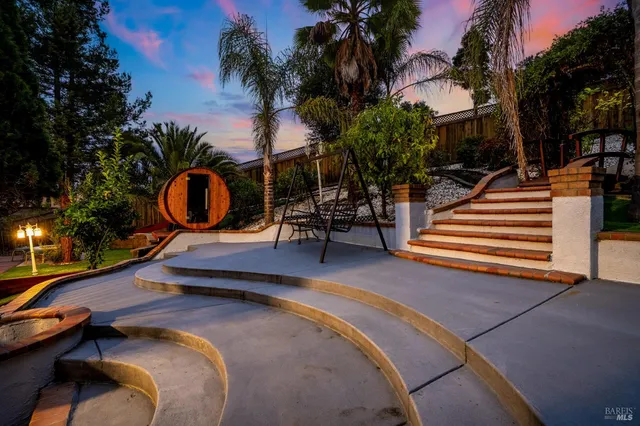 $1,159,000 | 3428 Lake Park Court, Santa Rosa, CA 95403