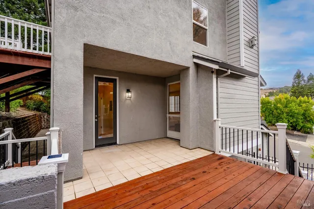 $1,159,000 | 3428 Lake Park Court, Santa Rosa, CA 95403