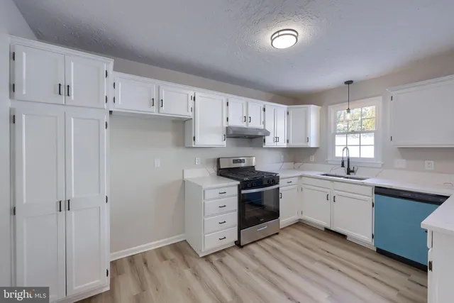 $239,900 | 10 Steeple Avenue, Red Lion, PA 17356