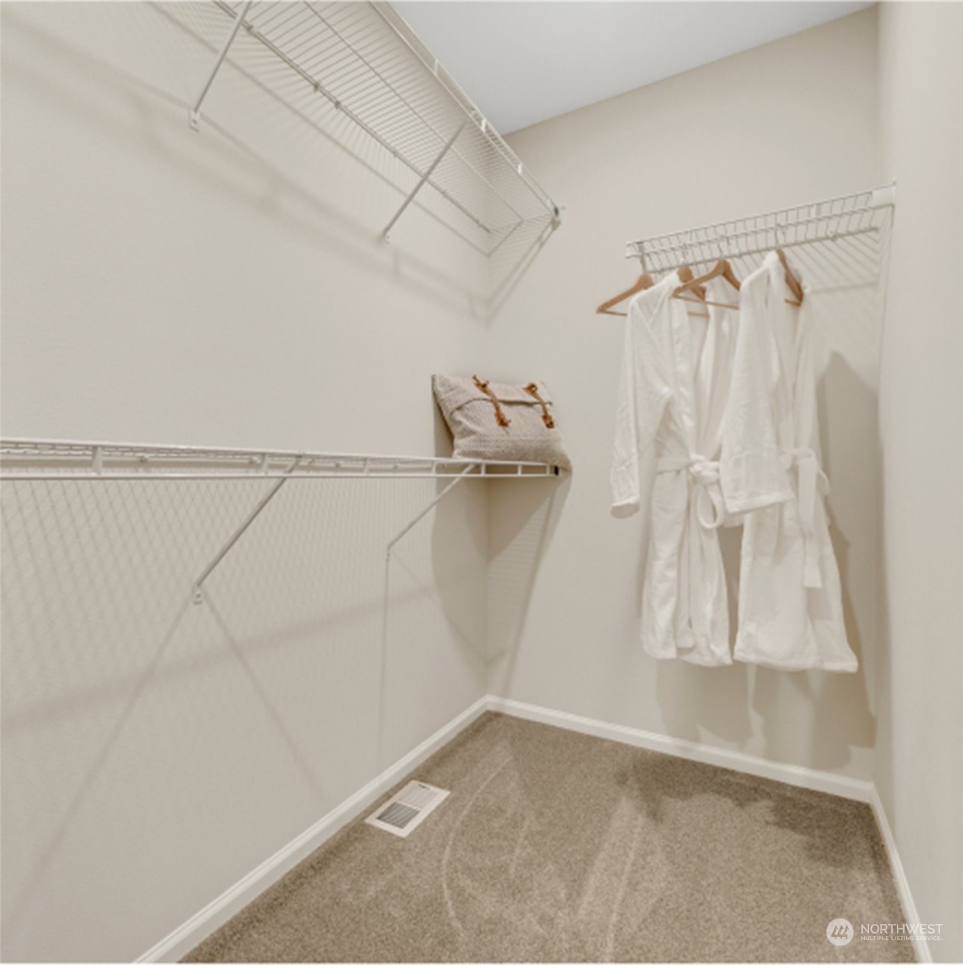 6127 135th Place Southwest, Unit 61 Edmonds, WA 98026 - Photo 14 of 23 Gallery Image 14