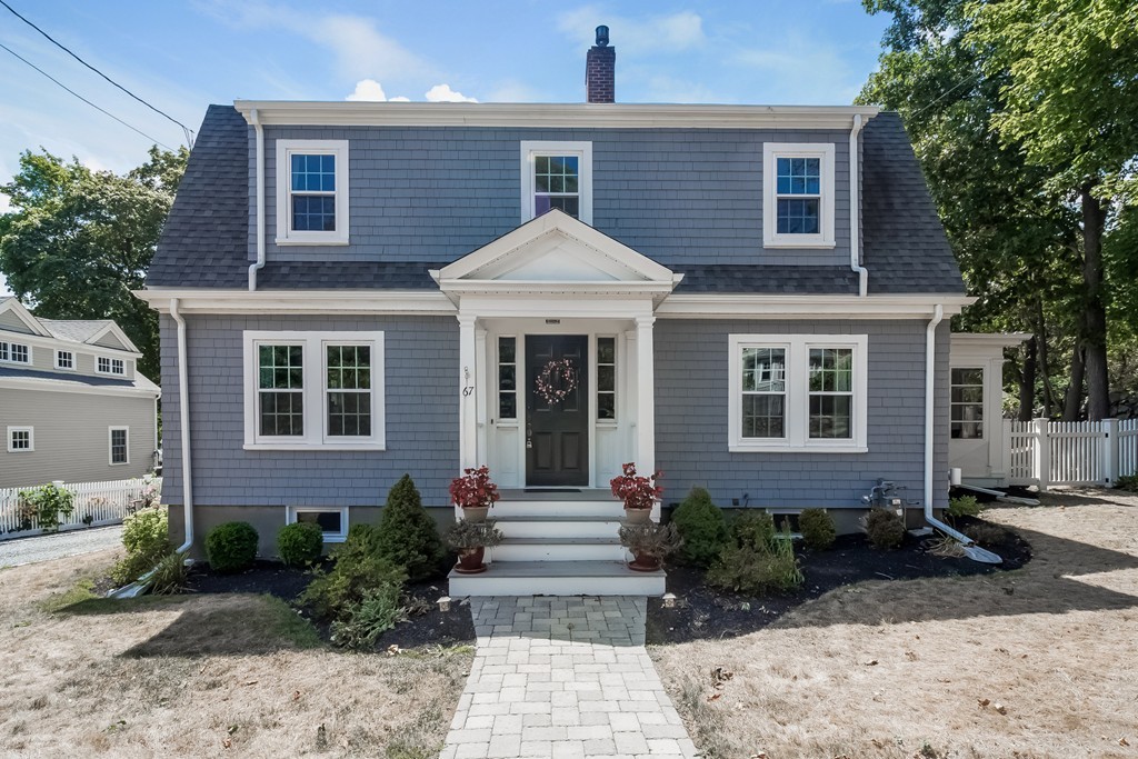 67 Ripley Road Cohasset, MA 02025 - Photo 2 of 28 Gallery Image 2