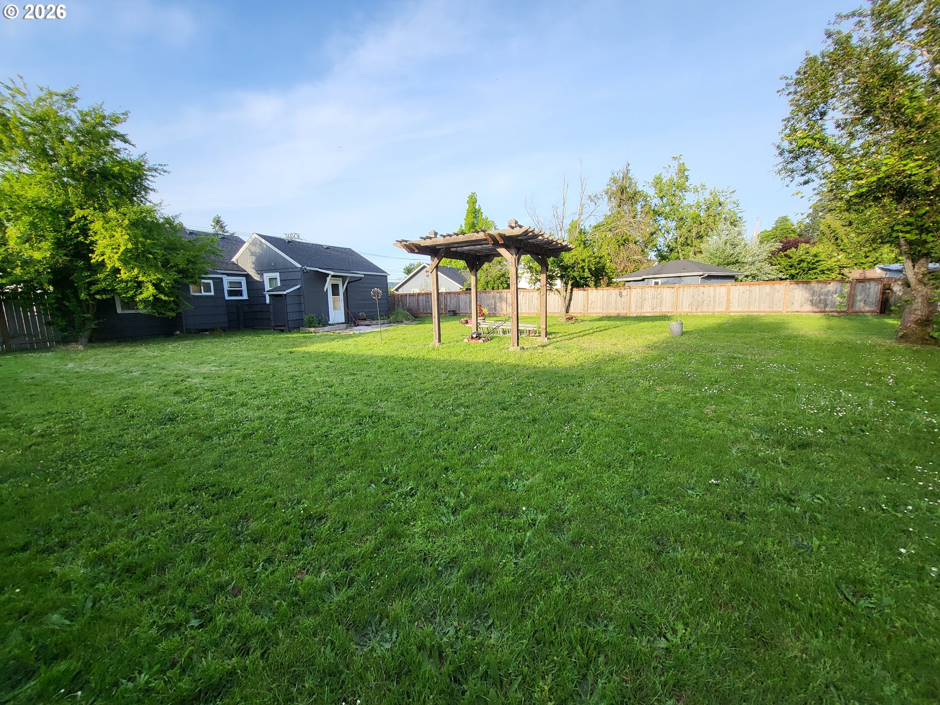 1865 J Street Springfield, OR 97477 - Photo 17 of 22
