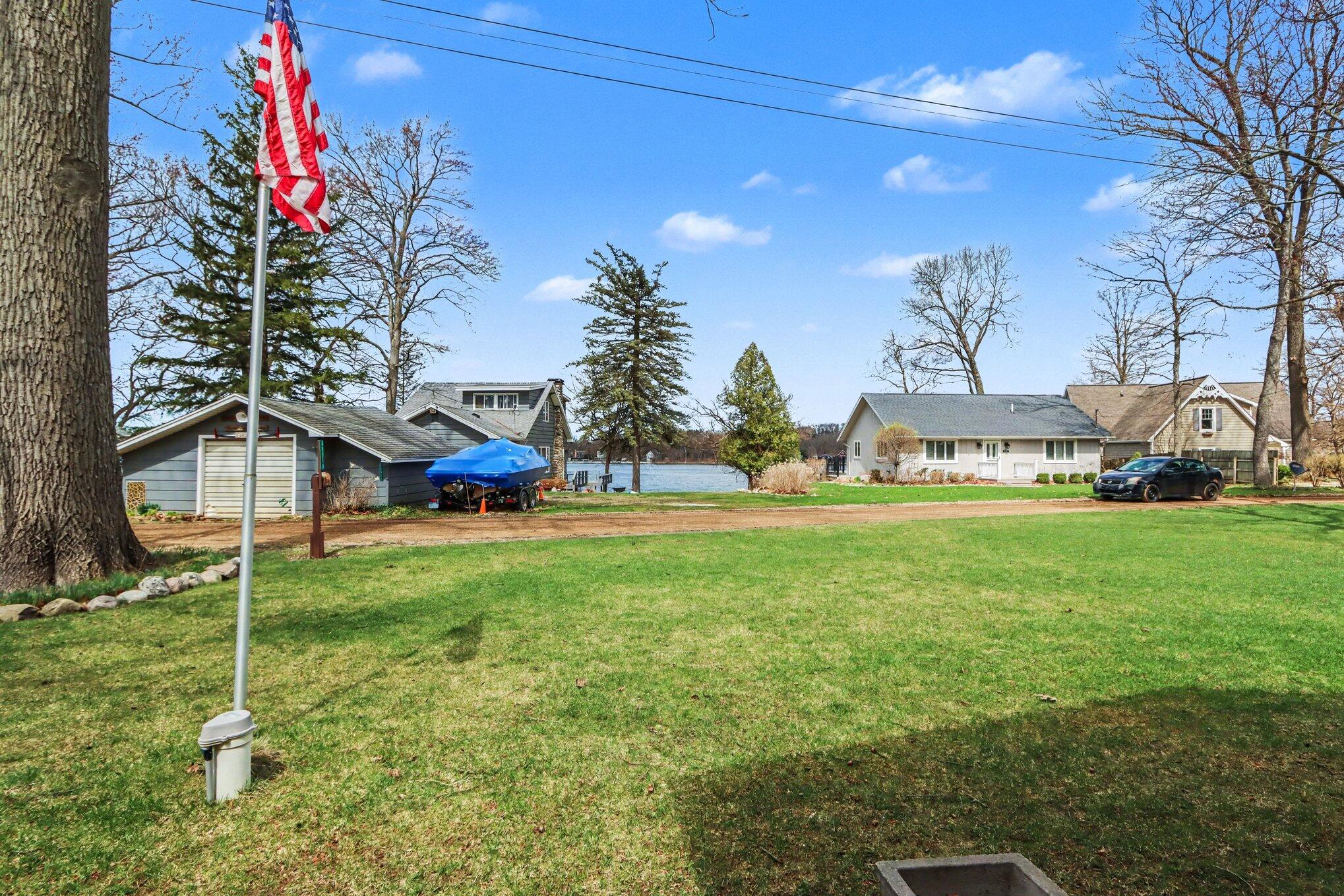 48379 Hill Drive Decatur, MI 49045 - Photo 4 of 41 004_file_4027