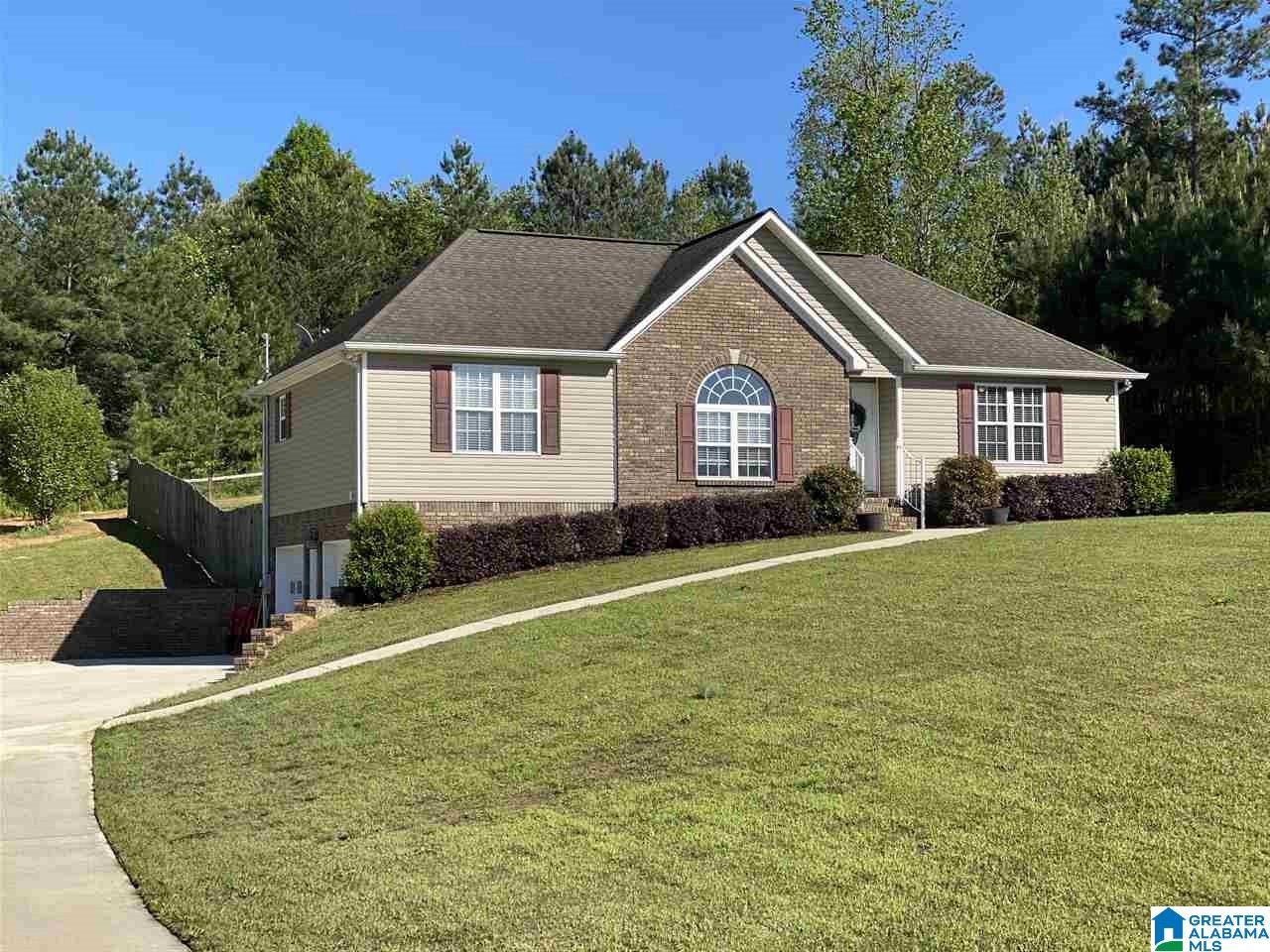 227 Miranda Road Warrior, AL 35180 - Photo 1 of 28