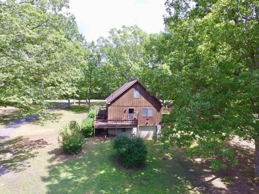 3589 Cold Springs Road Greenville, VA 24440 - Photo 4 of 29 a house view with a garden space