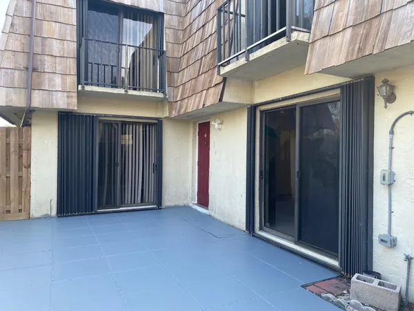 $2,650 | 1705 Forest Lakes Circle, Unit C, West Palm Beach, FL 33406