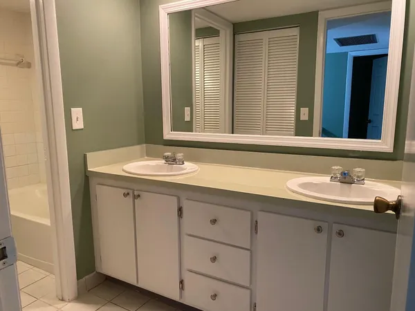 $2,650 | 1705 Forest Lakes Circle, Unit C, West Palm Beach, FL 33406