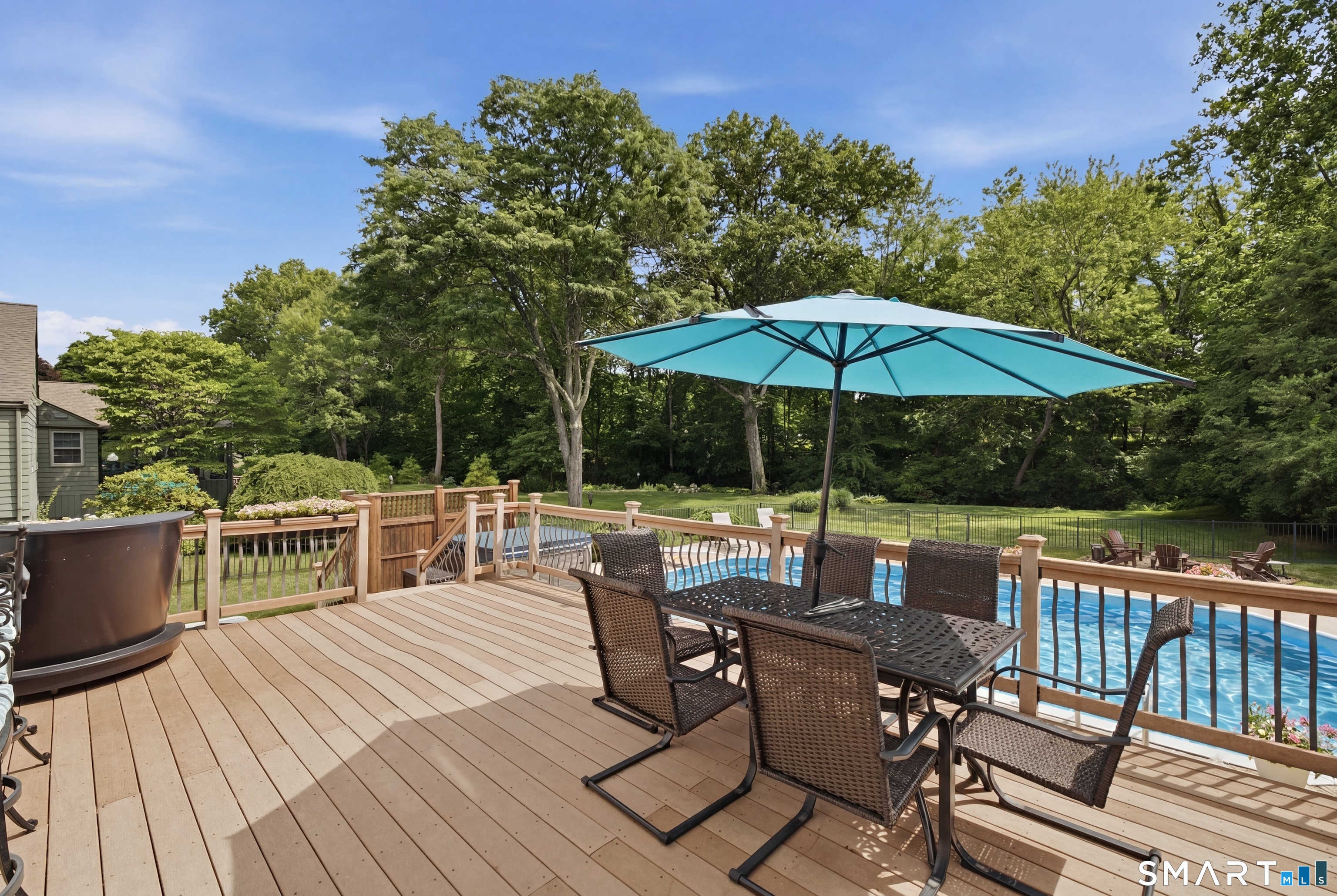 36 Willowbrook Road West Hartford, CT 06107 - Photo 27 of 38