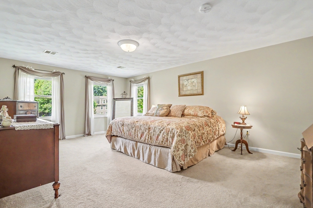 22 Sawmill Ridge Road Haverhill, MA 01832 - Photo 19 of 38