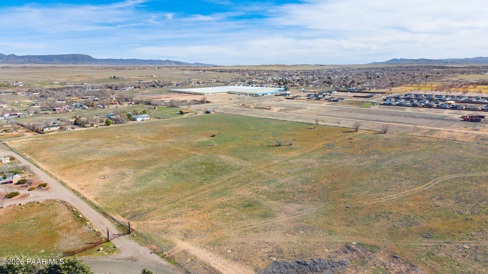 2 B Red Cinder Road Chino Valley, AZ 86323 - Photo 2 of 20 a view of an ocean and beach