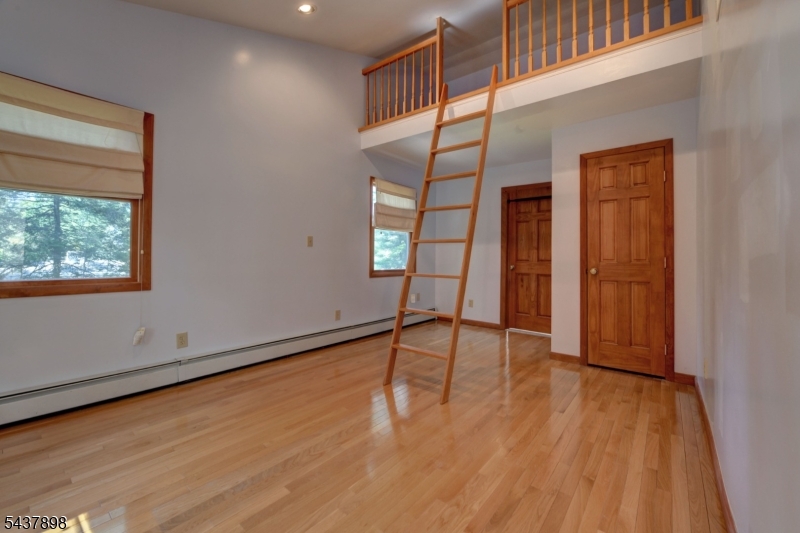 34 Knoll Road Wayne, NJ 07470 - Photo 39 of 50