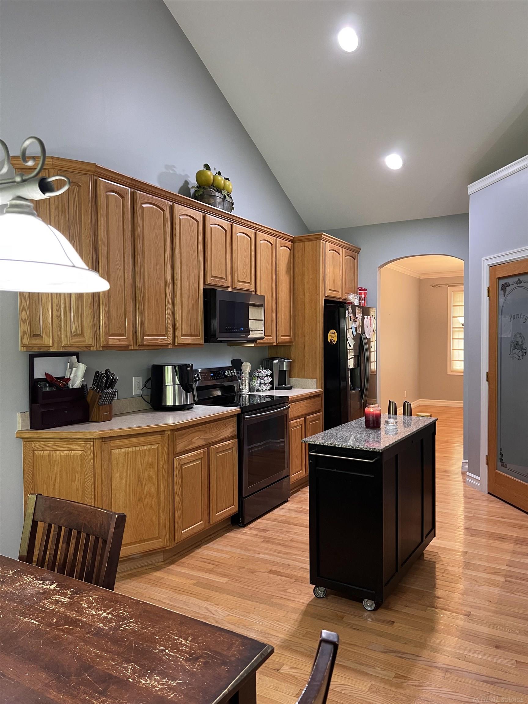 815 Cove Road Goodells, MI 48027 - Photo 25 of 88 50176590-f19c5341-1b88-45fd-a7cc-3110290adc0d.JPG