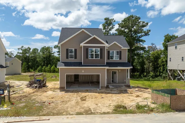 $345,400 | 302 Broadleaf Drive, Jacksonville, NC 28546
