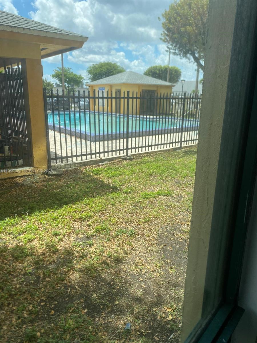 11800 Southwest 18th Street, Unit 1084 Miami, FL 33175 - Photo 19 of 30 a view of a porch