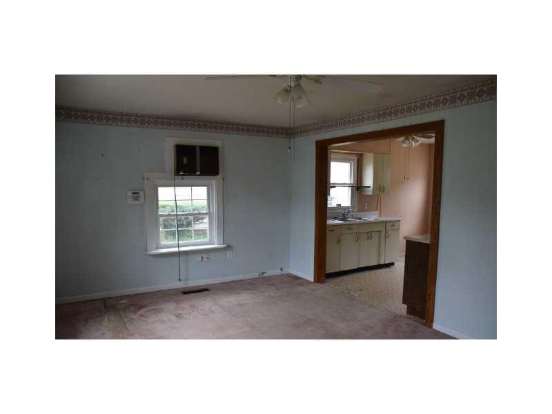 2220 South Hadley Road Springfield, OH 45505 - Photo 6 of 7 Gallery Image 6
