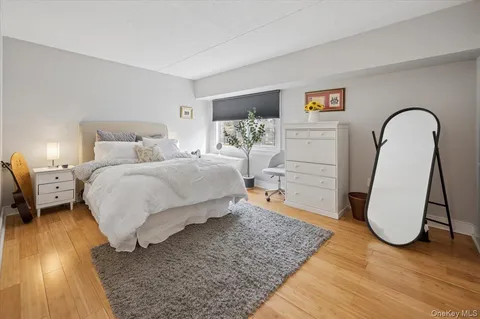 $600,000 | 1020 Warburton Avenue, Unit 5A, Yonkers, NY 10701