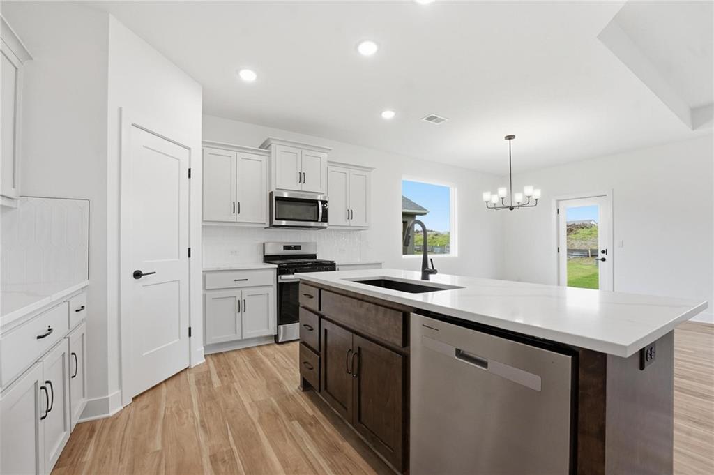 20644 Skyview Lane Spring Hill, KS 66083 - Photo 12 of 37