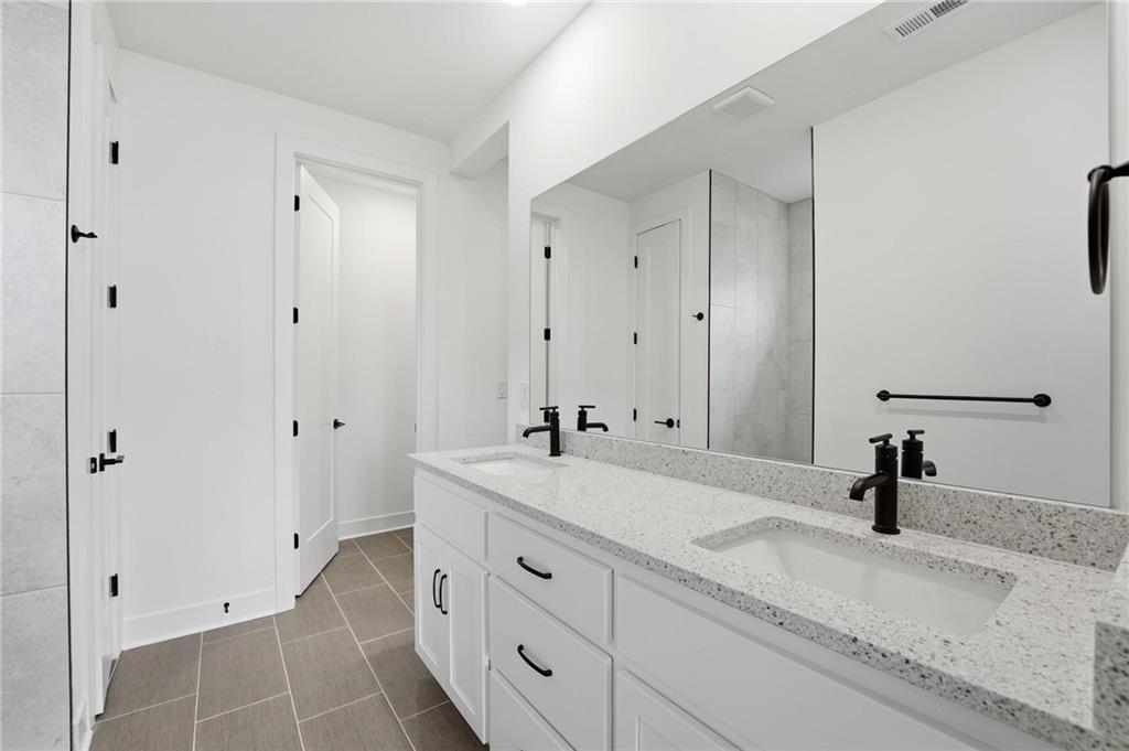 20644 Skyview Lane Spring Hill, KS 66083 - Photo 23 of 36