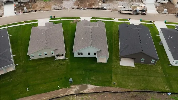 $379,990 | 20644 Skyview Lane, Spring Hill, KS 66083