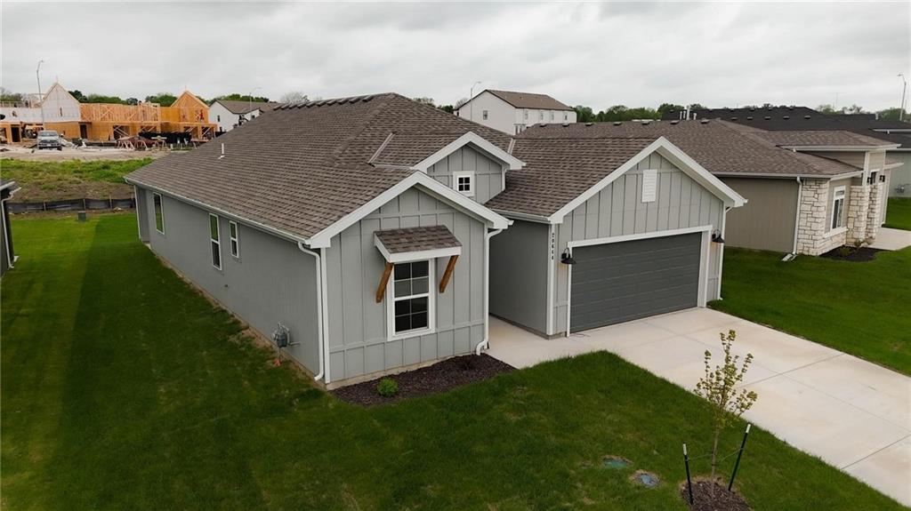20644 Skyview Lane Spring Hill, KS 66083 - Photo 4 of 37
