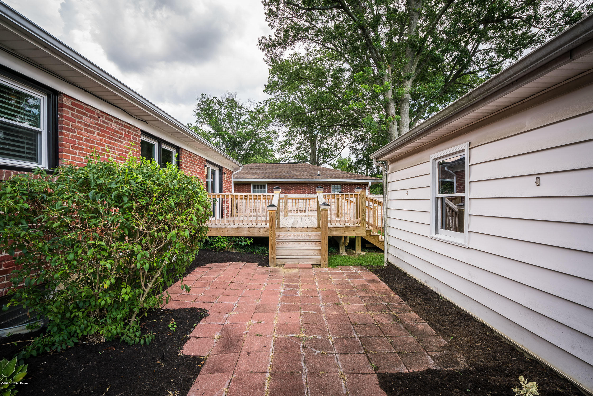4602 Fox Run Road Louisville, KY 40207 - Photo 45 of 48 4602 Fox Run Road-08