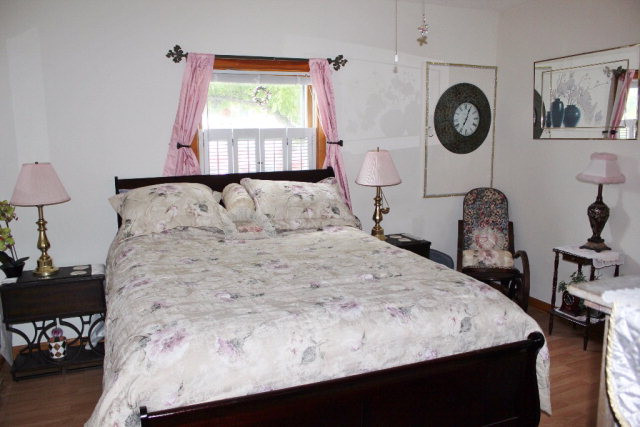 276 Cumberland Head Road Plattsburgh, NY 12901 - Photo 11 of 26 Gallery Image 11