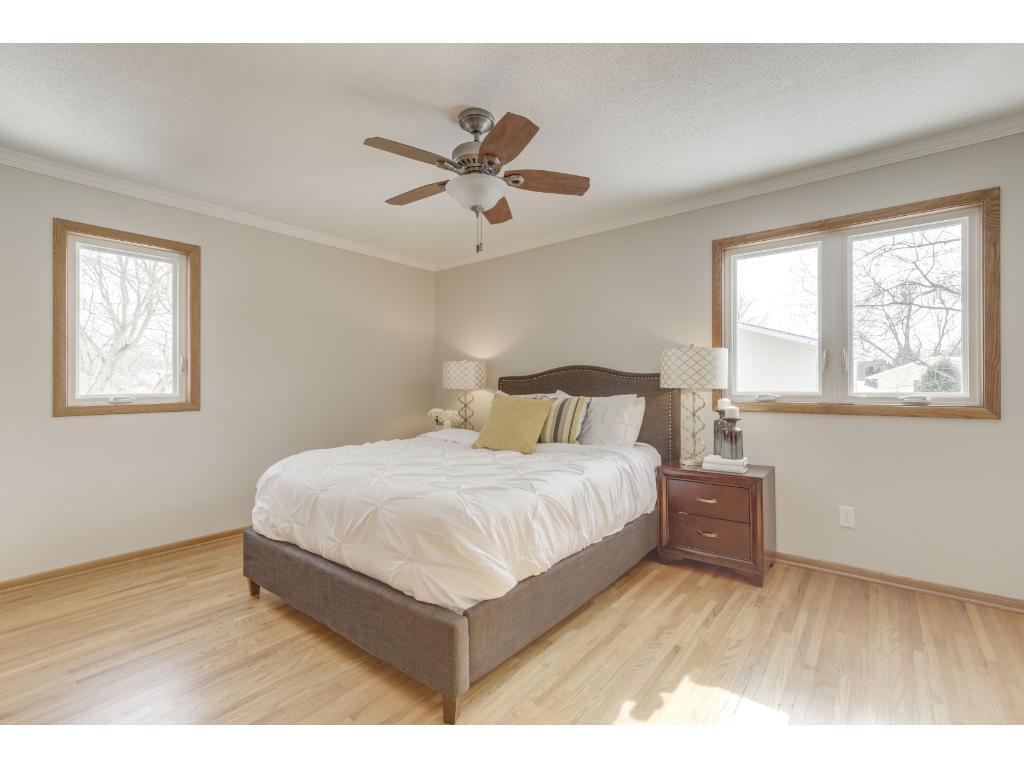 6513 Ridgeview Circle Edina, MN 55439 - Photo 15 of 24 Gallery Image 15