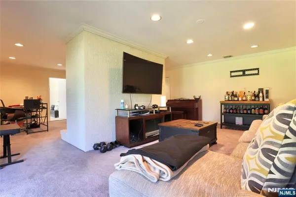 $989,900 | 442 Marlboro Road, Englewood, NJ 07631