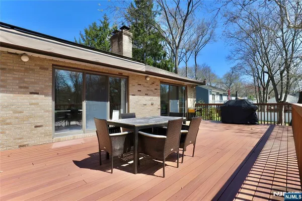 $989,900 | 442 Marlboro Road, Englewood, NJ 07631