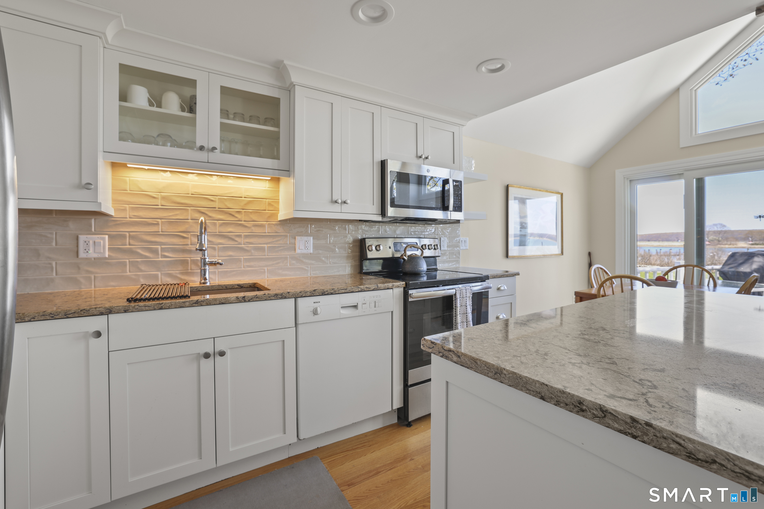 56 Jupiter Point Road Groton, CT 06340 - Photo 15 of 40