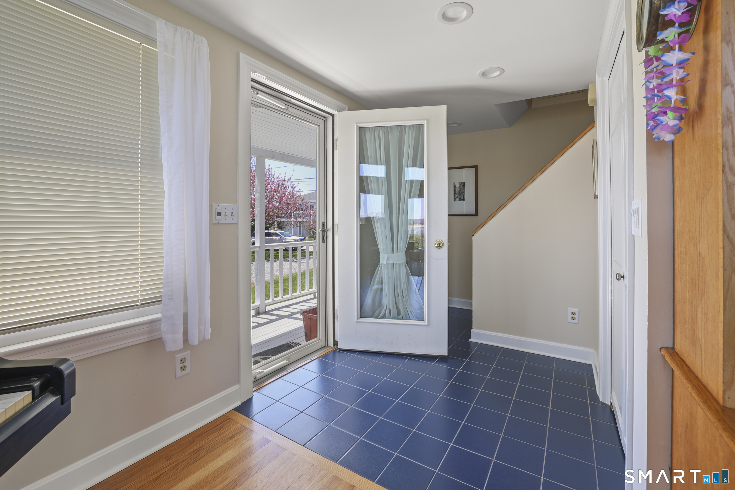 56 Jupiter Point Road Groton, CT 06340 - Photo 5 of 40