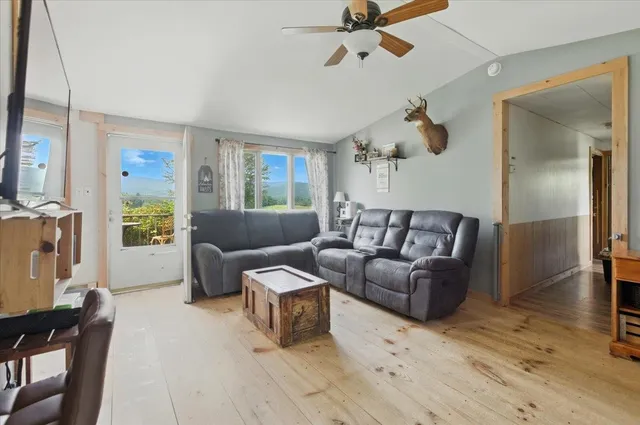 $380,000 | 183 County Road, Lincoln, VT 05443